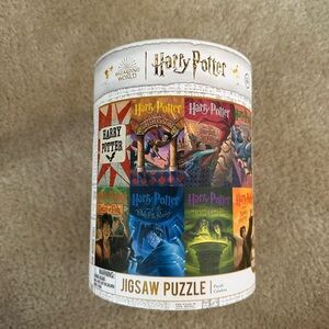 Harry Potter 1000 Piece Jigsaw Puzzle Cylinder - Wizarding World